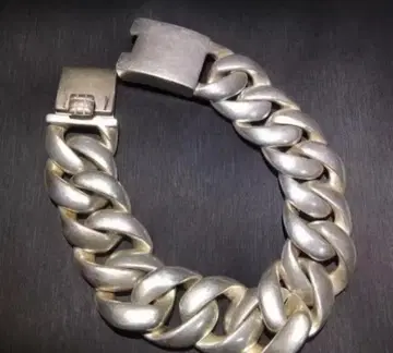 금속제 체인 팔찌