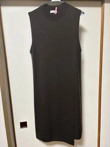 유나이티드 애로우즈 니트 짙은 갈색