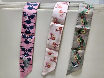 FURLA 훌라 리본 핑크 베이지 꽃무늬 새