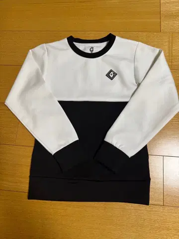 [V12] 여성용 트레이닝복 화이트/블랙 사이즈 0