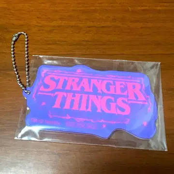 기묘한 이야기 로고 아크릴 키링