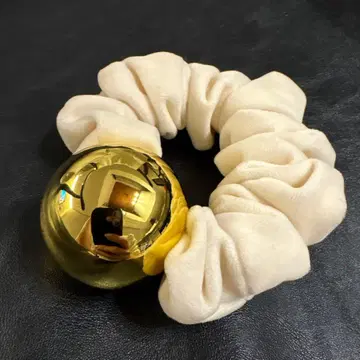 [ LOEM 로엠 ] 스크런치 moon white