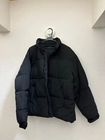 BEAMS 블랙 다운 자켓 L 사이즈