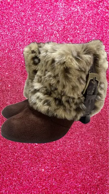 퍼 달린 레오파드 무늬 브라운 부츠