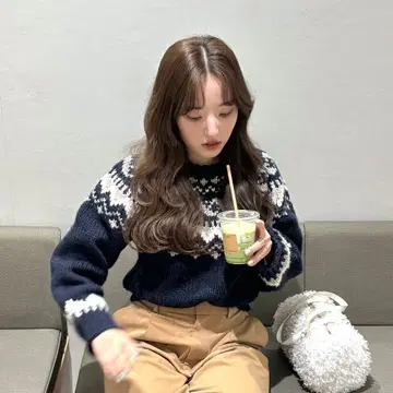 epine bijou Nordic knit 네이비