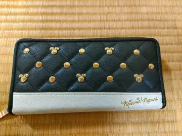 미키 모양 스터드 장식 퀼팅 장지갑