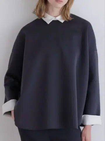 LE PHIL 루 스쿠버 종이상자 블라우스 블랙