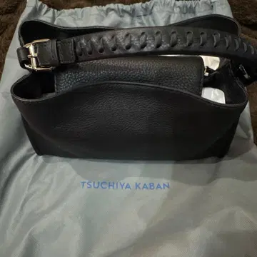 TSUCHIYA KABAN 블랙 숄더백