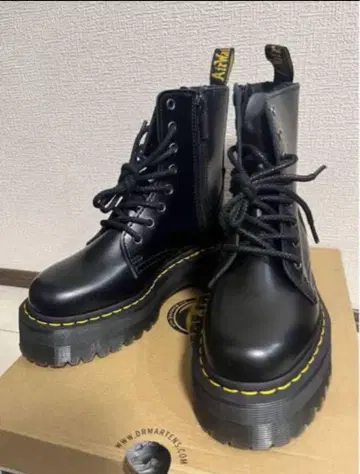 [ 닥터마틴 ] Dr. Martens 제이든 UK5