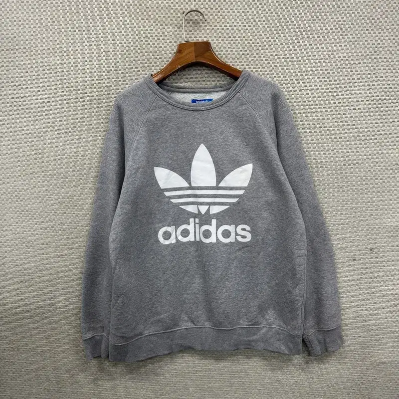 Adidas Casual Big Trefoil Light Brushed Sweatshirt 105 A02617