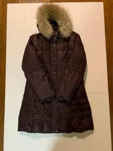 LABELDA 브라운 퍼 포함 다운 자켓 13호 L 사이즈 상당
