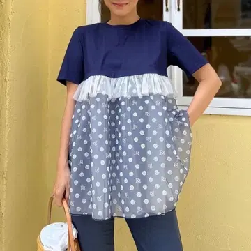 [로지몬스터] 로고 도트 자수 튤 티셔츠 프릴