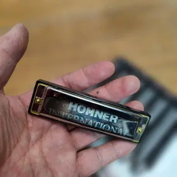 호너 블루스 하프 A.B 플랫 .C.D.E.F.G 7개 미사용품