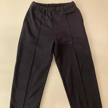 GU ENGINEERD GARMENTS