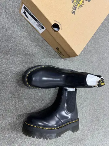 [ 닥터마틴 ] 2976 통굽 사이드 고어 부츠 UK6