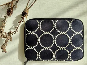 완성품 [ 멀티 케이스 ] 미나 페르호넨 탬버린 navy x white