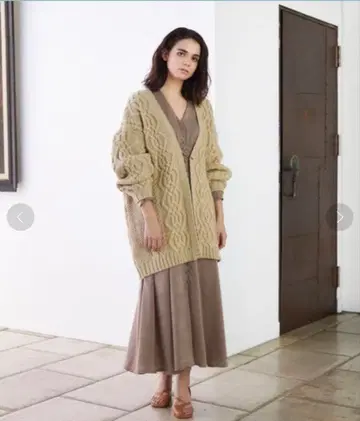 COEL 패턴 니트 빅 가디건 용아 베이지 니트 가디건 두꺼운 원단