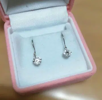 [ 새상품급 ] k14WG 후크 지르코니아 귀걸이 에스테르