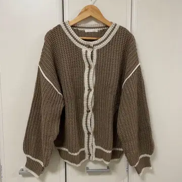 에카 소포 브라운 니트 가디건