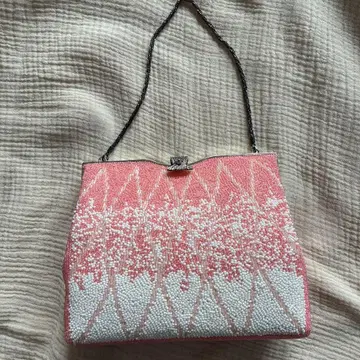 일본 의류용 백 비즈 자수 핑크