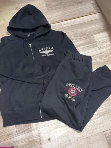 AVIREX 블랙 풀 집업 후드티 셋업