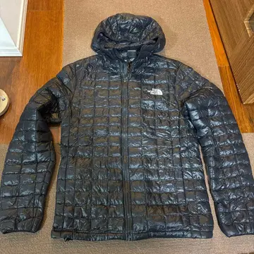 The North Face 후디 다운 자켓 블랙 NY51904Z