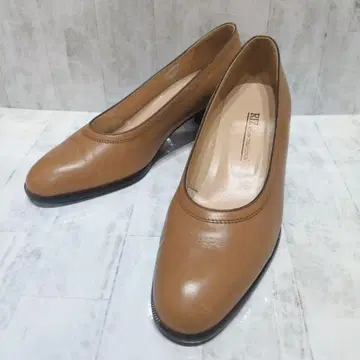 새상품급 브라운 가죽 하이힐 23cm