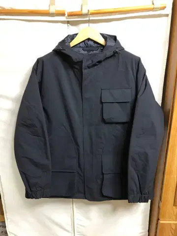 GU 엔지니어드 가먼츠 패디드 쉘 후드티 네이비 M