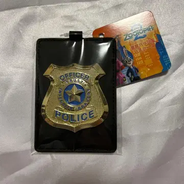 주토피아 2 경찰 배지풍 패스 케이스