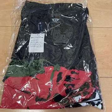 코도모 드래곤 T셔츠 미사용 새상품 쿠로토아카 17