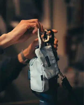 DESCENDANT 립 카드 파우치 테이크스 핸즈 3종