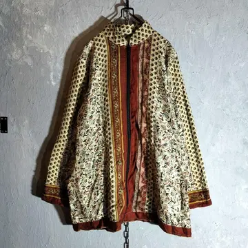 스탠드 카라 에스닉 패턴 실크 자켓 동양풍 인도 사라사 개성파 구제 의류