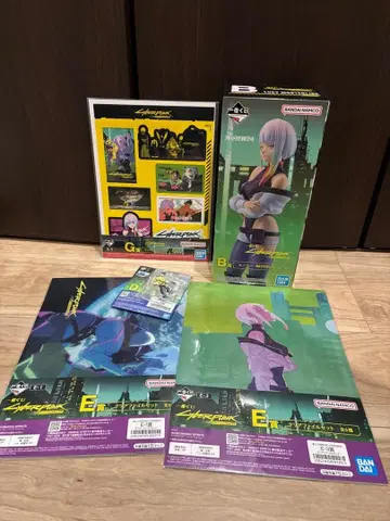 제일복권 사이버 펑크 루시 피규어