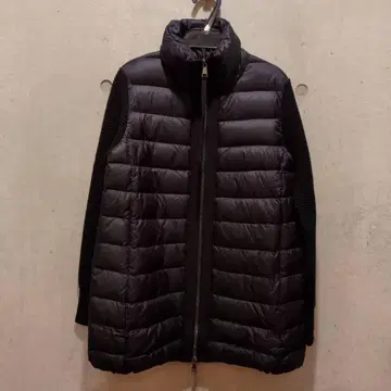 새상품 미사용 MONCLER 다운 자켓