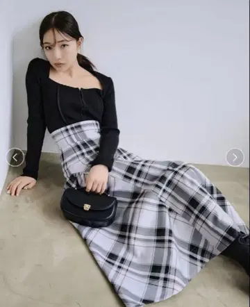 snidel 하이웨스트 플레어 스커트 체크 무늬 그레이