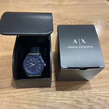 Armani Exchange 네이비 손목시계