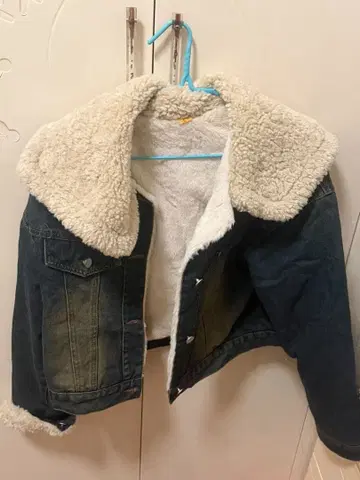 데님 자켓 쉘파 카라 부착