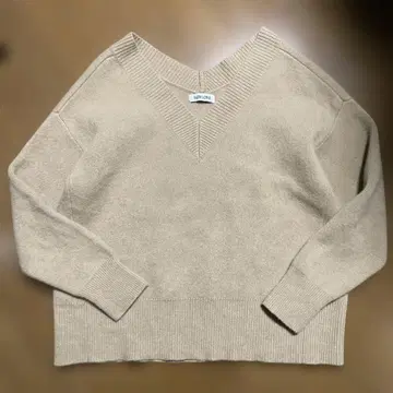 바빌론 BABYLONE 캐시미어 v넥 니트 베이지 카멜