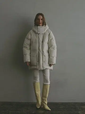 ETRE 마모트 다운 코트