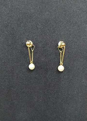 골드톤 펄 귀걸이