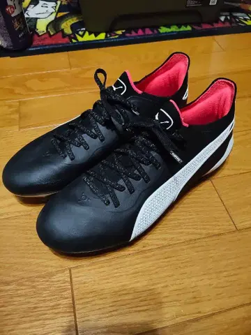 푸마 킹 얼티밋 FG/AG 107563-01 27.5cm 새상품급