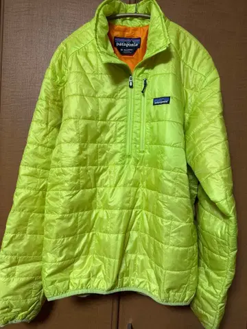 patagonia 얇은 소재 자켓 M 형광 그린