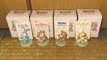 디즈니 where smiles grow 피규어