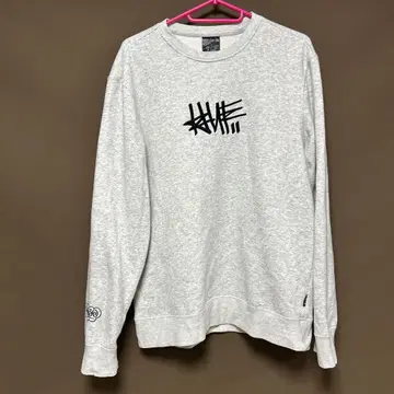 HUF x HAZE W네임 맨투맨 트레이닝복