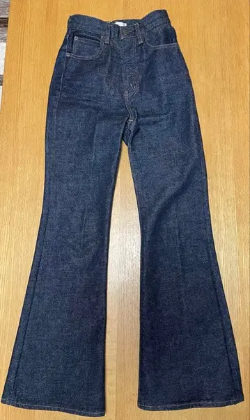 Moussy MVS 플레어 데님 팬츠 23