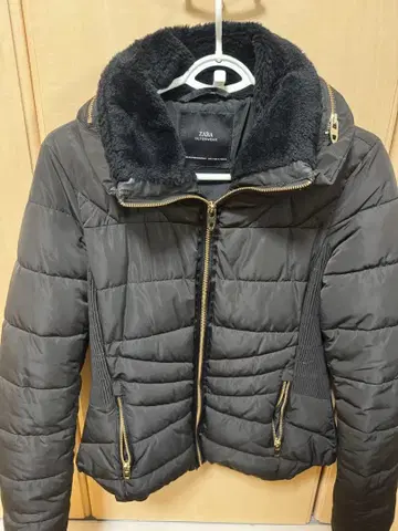 ZARA 블랙 퀼팅 다운 자켓
