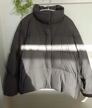 유니클로 파우더 소프트 다운 자켓 NANODESIGN [ S ] GRAY