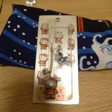 헬로키티 나사식 로봇 족자 호신용 부적 지역 한정 키티