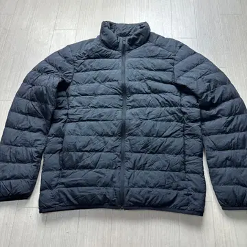 유니클로 울트라 라이트 다운 자켓 S 블랙