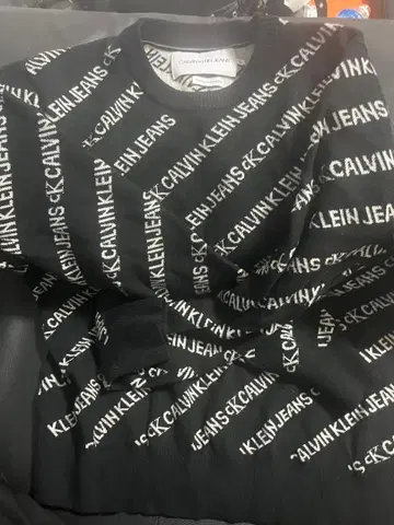 캘빈 클라인 진스 로고 맨투맨